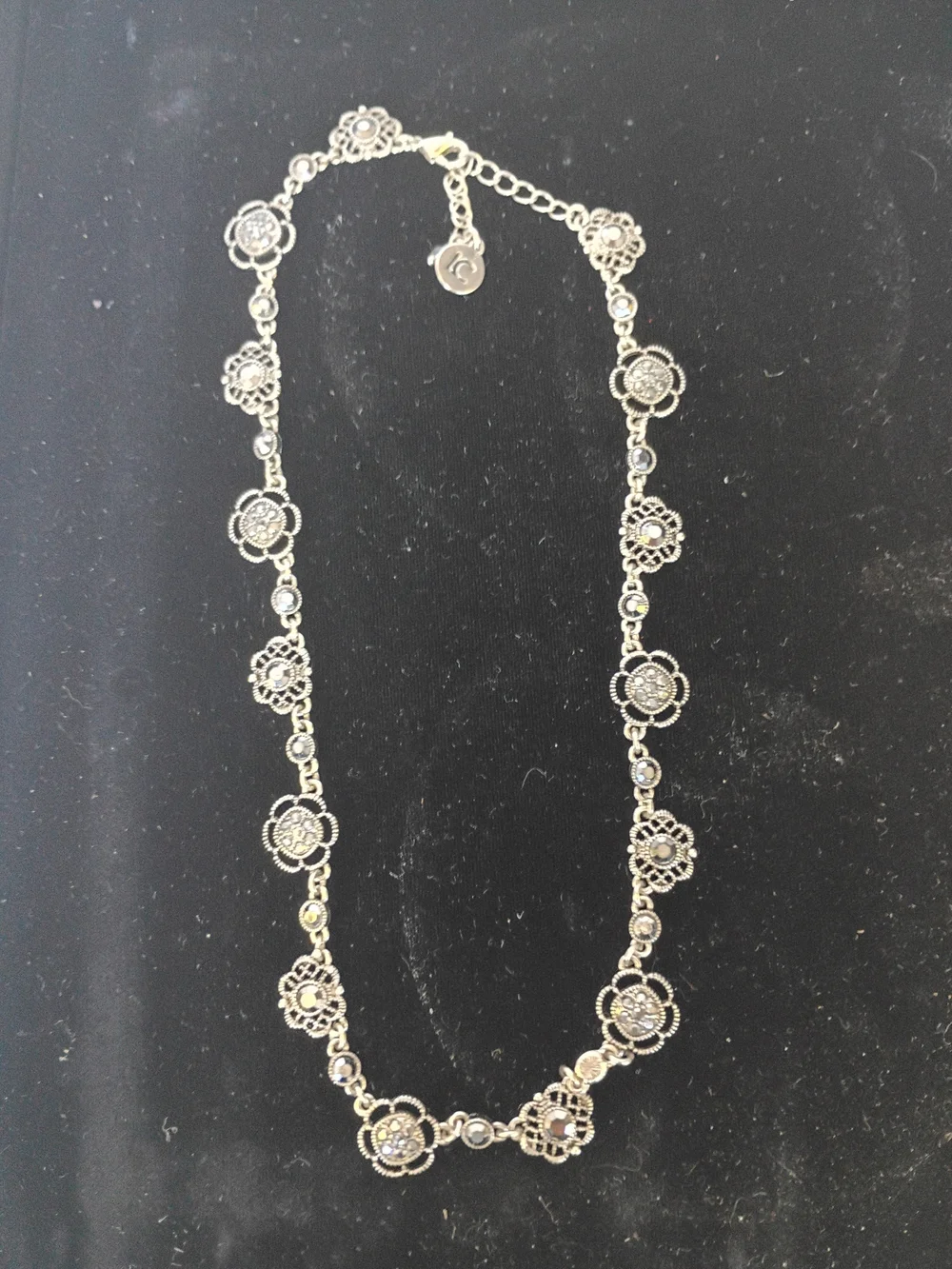 LC Lauren Conrad Silver Floral Link Necklace